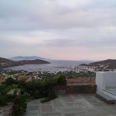Отель Tirquaz View Serifos Town Экстерьер фото