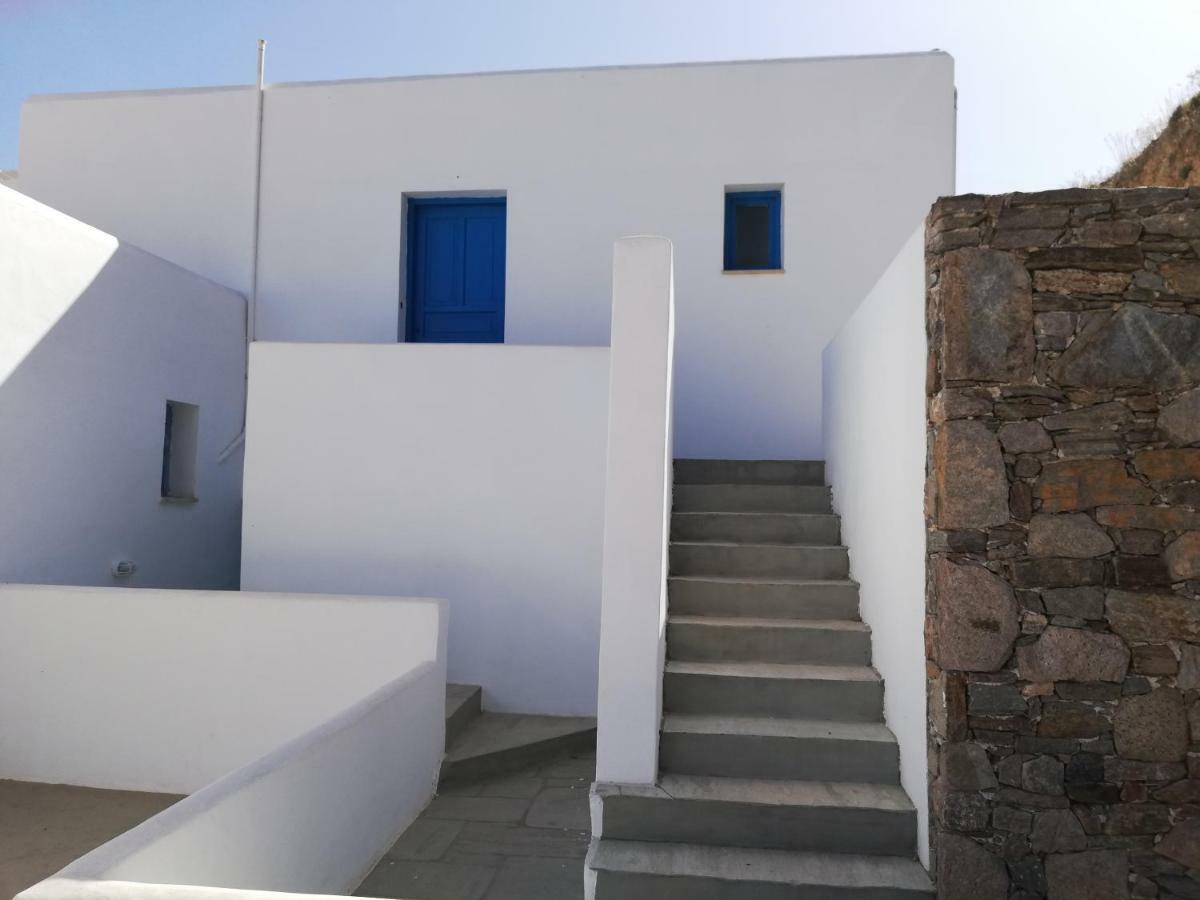 Отель Tirquaz View Serifos Town Экстерьер фото